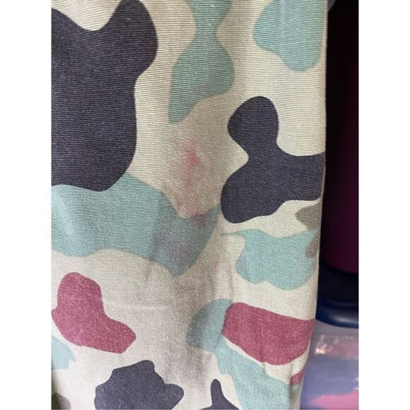 Modern amusement, men’s camo green, short sleeve button, front shirt, size L - Picture 6 of 6